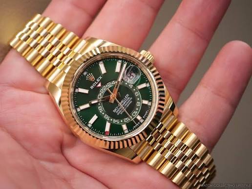 Rolex Sky-Dweller Yellow Gold Fluted Bezel